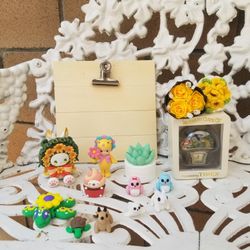 Random Sale of Trinkets/Stuff