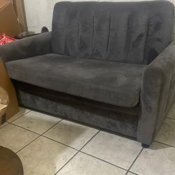 Couch w/folding Bed 