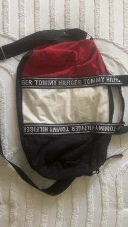 Tommy Hilfiger duffle bag