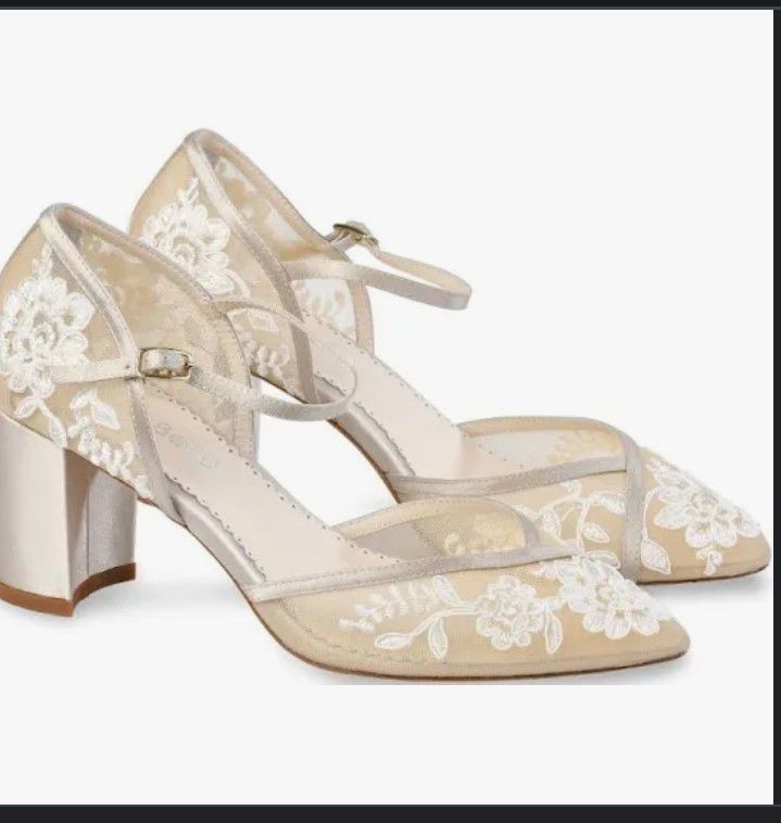 Bella Belle Chealsea Nude Wedding Shoes Size 9 Never Worn 