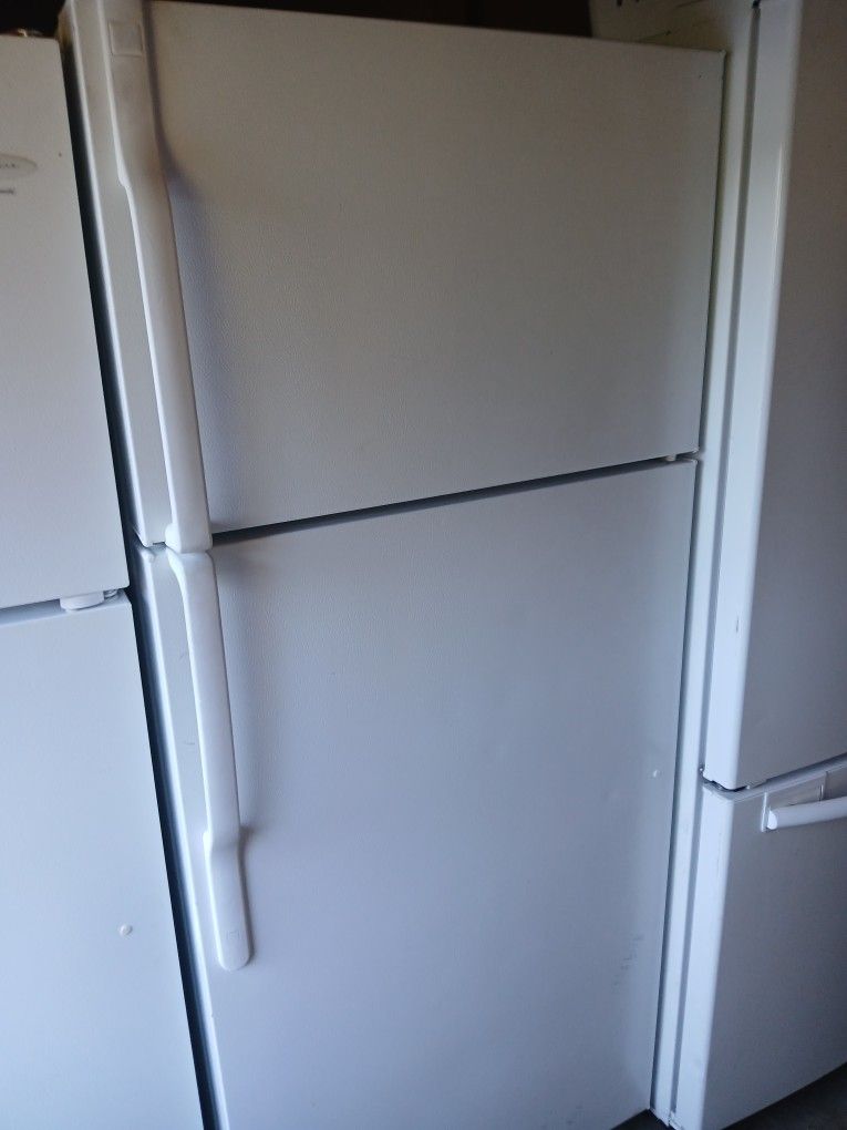GE Refrigerador D 28X67