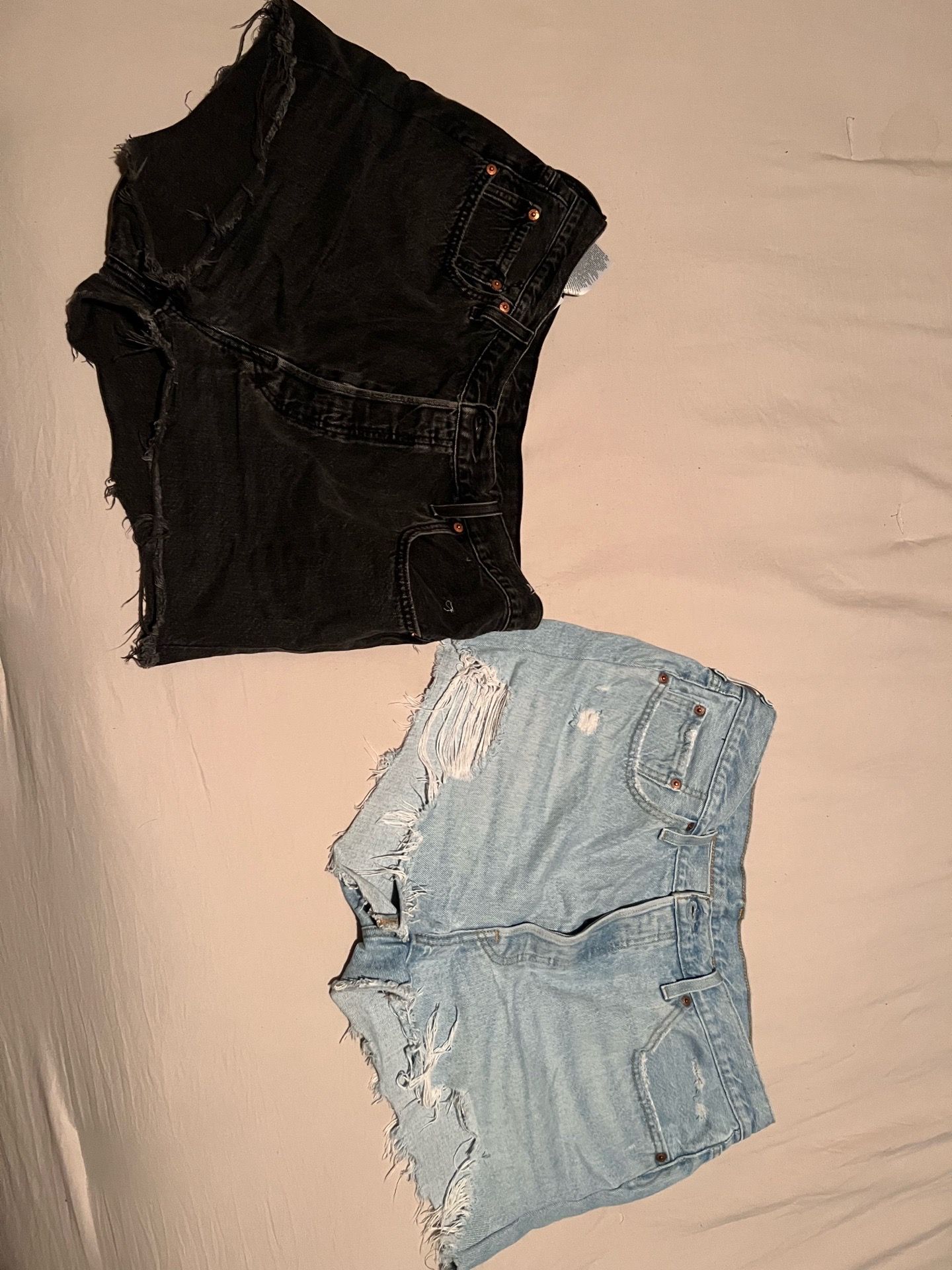 501 Levi shorts