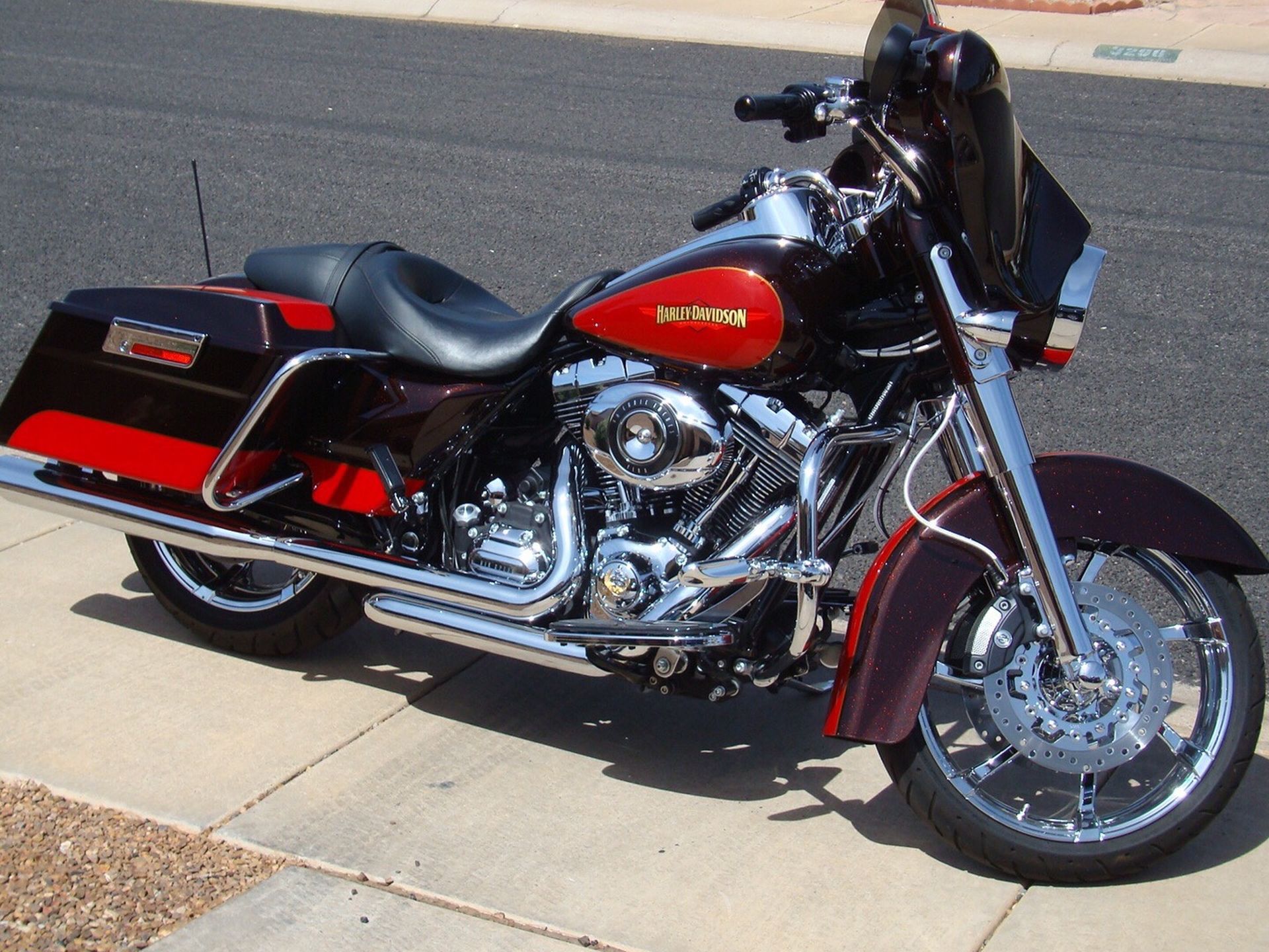 Photo 2010 Harley Davidson Streetglide