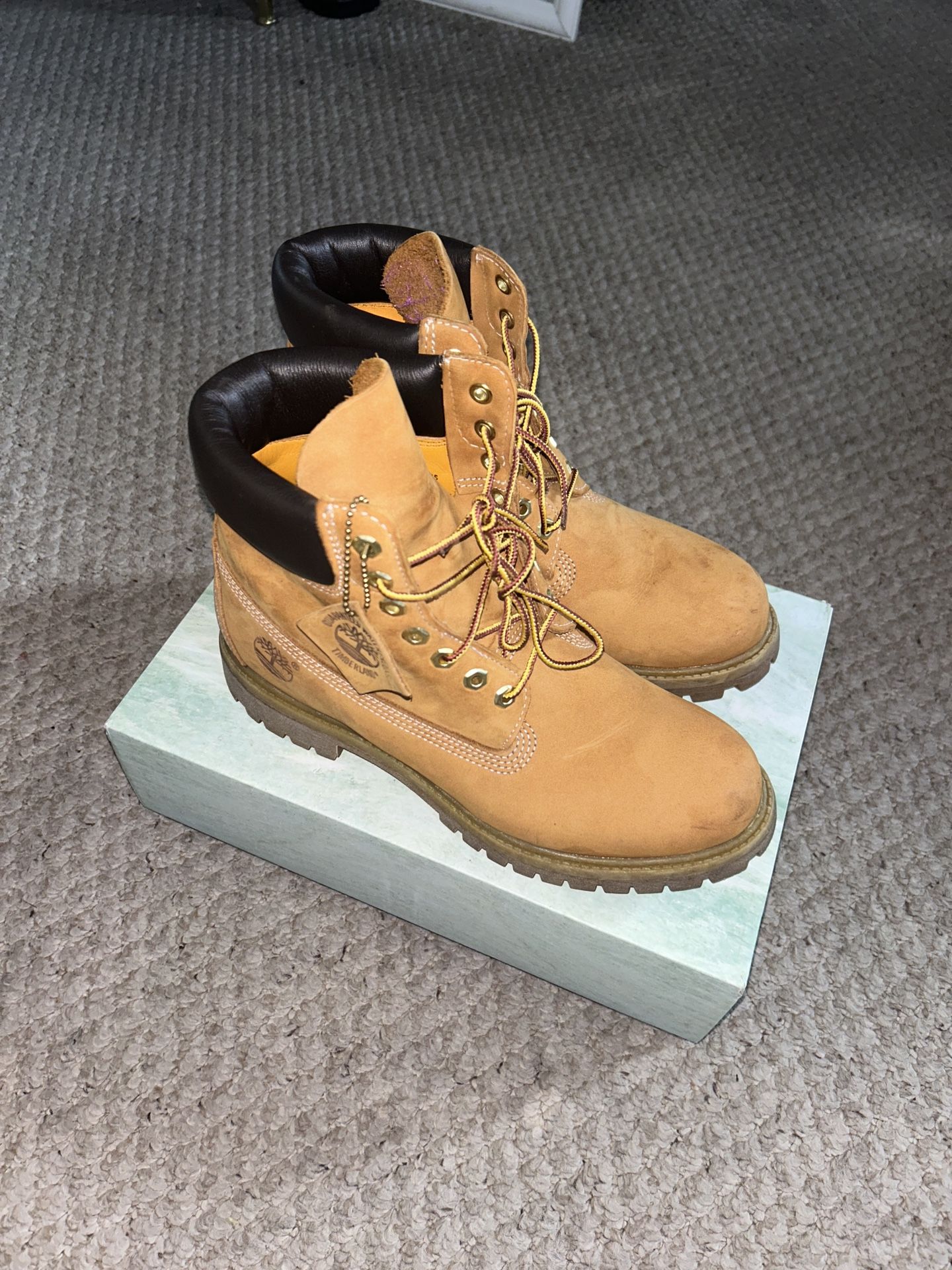 Timberland 6" Premium Waterproof Boots (8.5Mens)