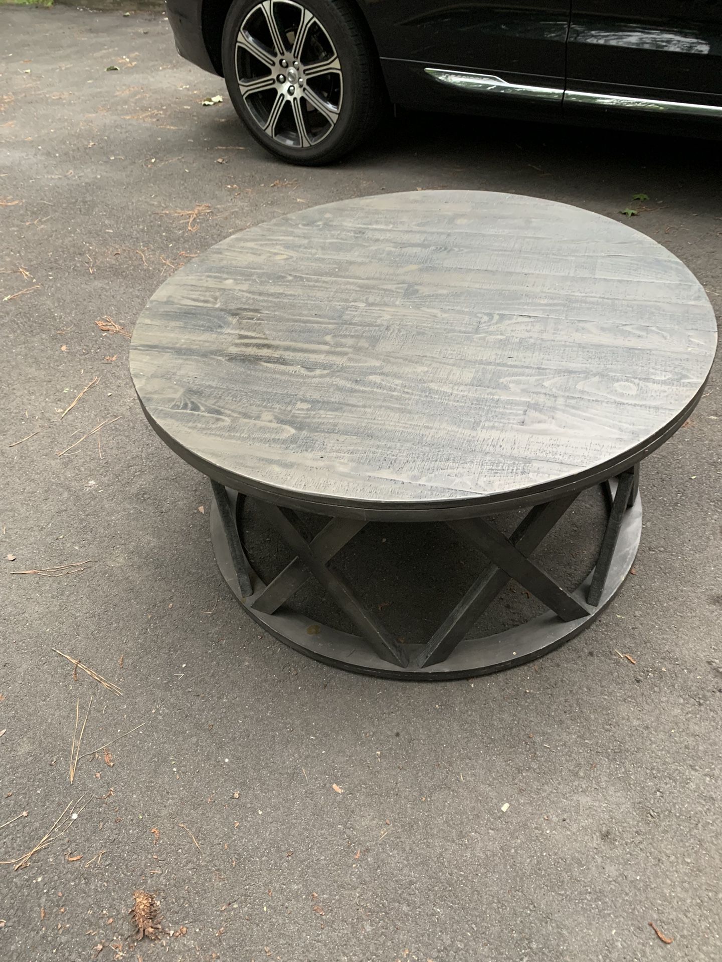 Ashley X Round Coffee Table