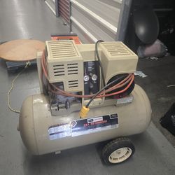 Craftsman 3 HP Air Compressor 30 Gallon