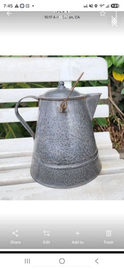 Camping coffee pot, 2 gallons