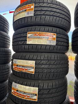 📲💯215/55/17 vendo set de llantas nuevas arroyo grand sport