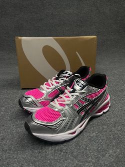 Pink & Silver ASICS Gel Kayano 14s 👟