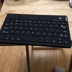 small cordless bluetooth keyboard