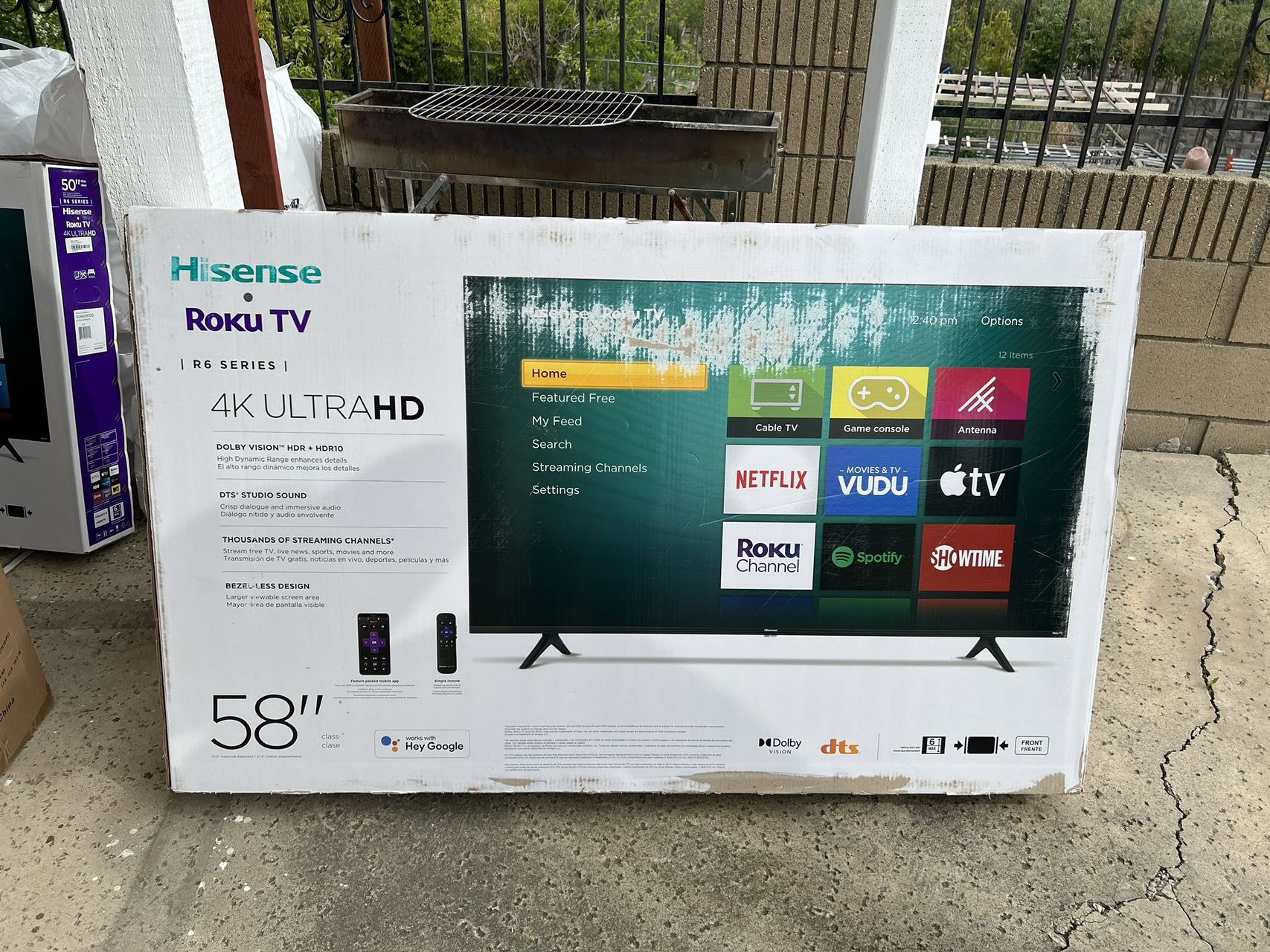 Hisense 58" Class 4K UHD LED LCD Roku Smart TV HDR R6 