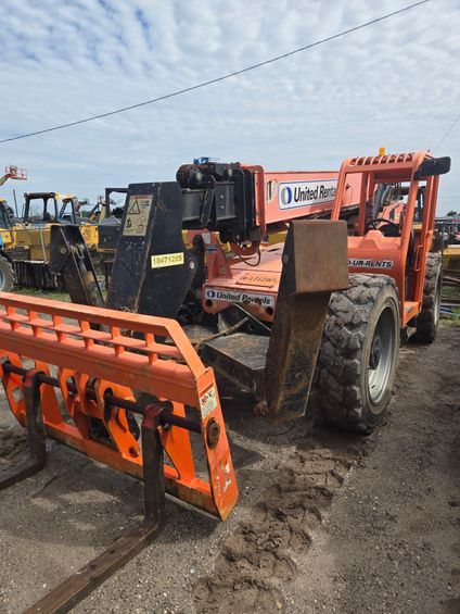 10,000lbs 54’ Reach Forklift - skytrak 10054