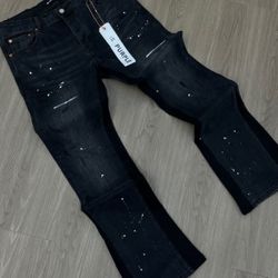 Purple jeans Size 33 Brand New