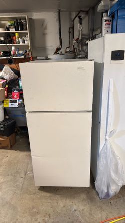 Fridge Kirkland signature by whirlpool frustrates