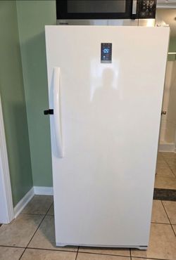 insignia upright convertible freezer and fridge