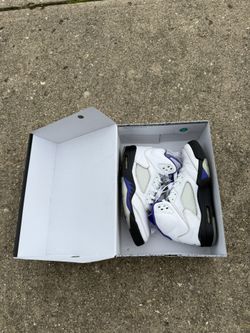 JORDAN 5 DARK CONCORD SZ 9 OG BOX