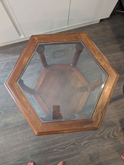 Vintage Wooden Glass-Top Side Table – Beautiful Carved Detail