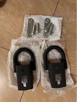 Front Tow Hooks