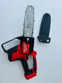 Milwaukee M18 FUEL 18V Lithium-Ion Brushless Battery 8 in. HATCHET Pruning Saw (Tool-Only)