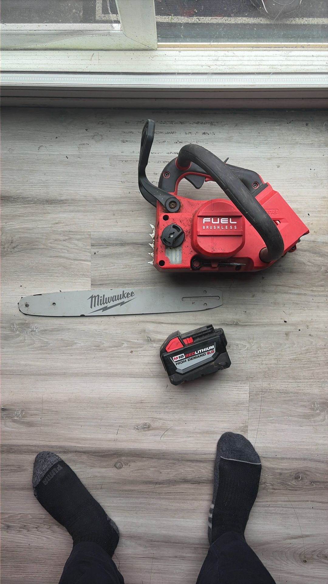 M18 FUEL CHAINSAW, 14in. Bar, With Battery