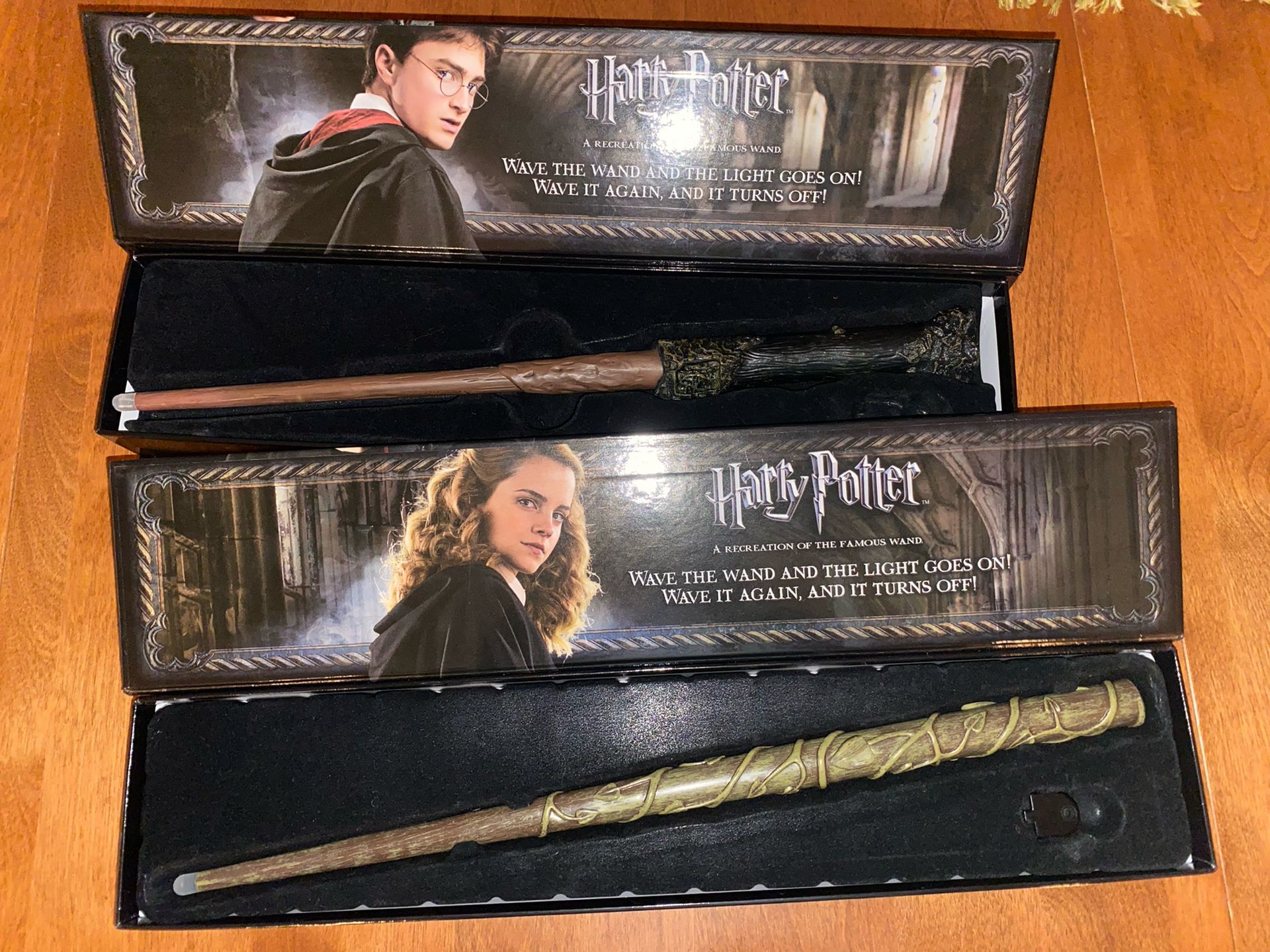 The Noble Collection Harry Potter & Hermione Granger Illuminating Wands