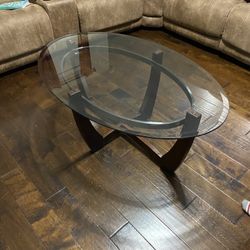 Rooms to go glass 2024 coffee table set