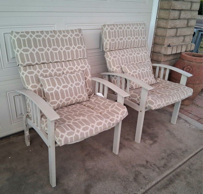 2 Large Patio Chairs With Cushions 