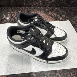 Nike dunk low pandas