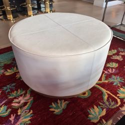 White faux Leather Ottoman | Round | Gold Base