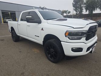 2023 RAM 2500 Laramie 4x4,  6.7 Cummins Diesel 4x4 5 seater