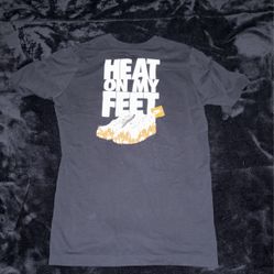 NIKE HEAT ON MY FEET SHIRT 