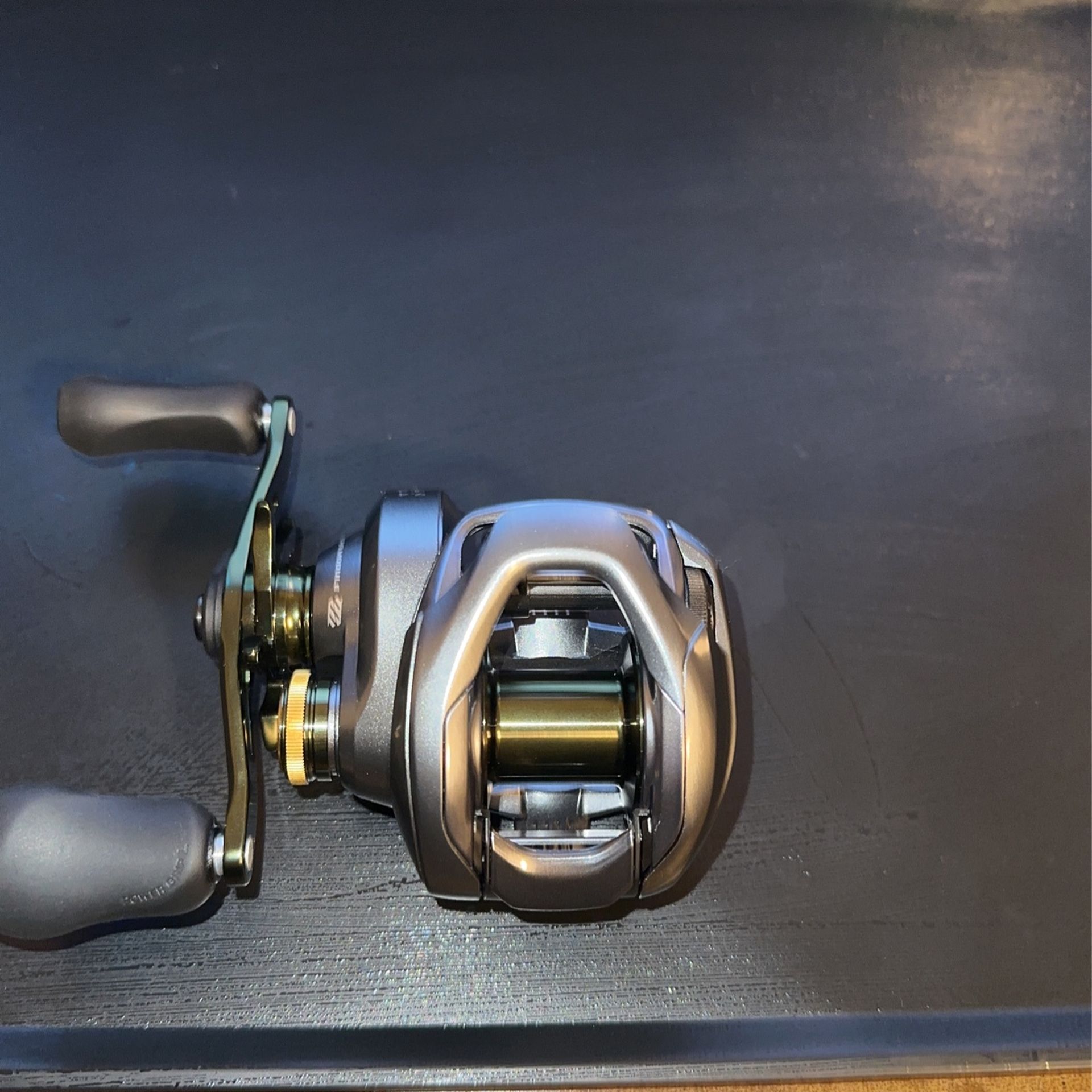 Brand New Shimano Curado Dc 151 HG (LEFTY) Never Used