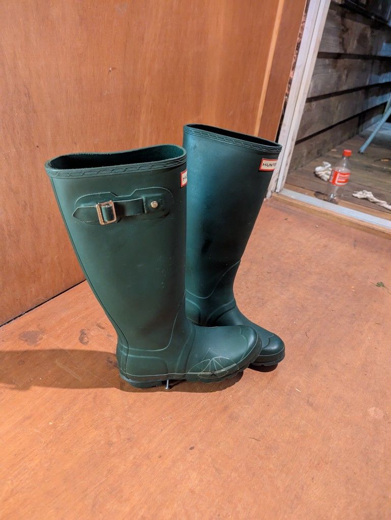 Hunter Rain Boots - Women's - Size 7 - Never Used Yo