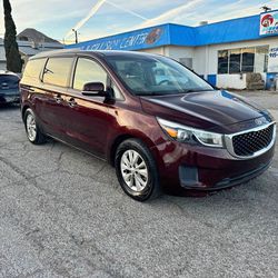 2016 Kia Sedona 