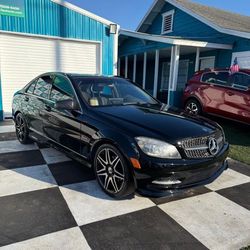 2011 Mercedes-Benz C-Class