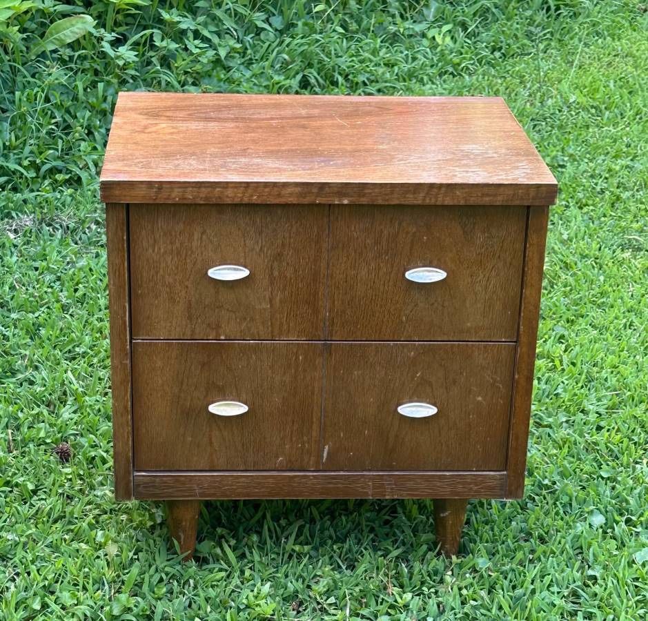 Antique Wood Mid Century 2 Drawer Nightstand Side Accent Table