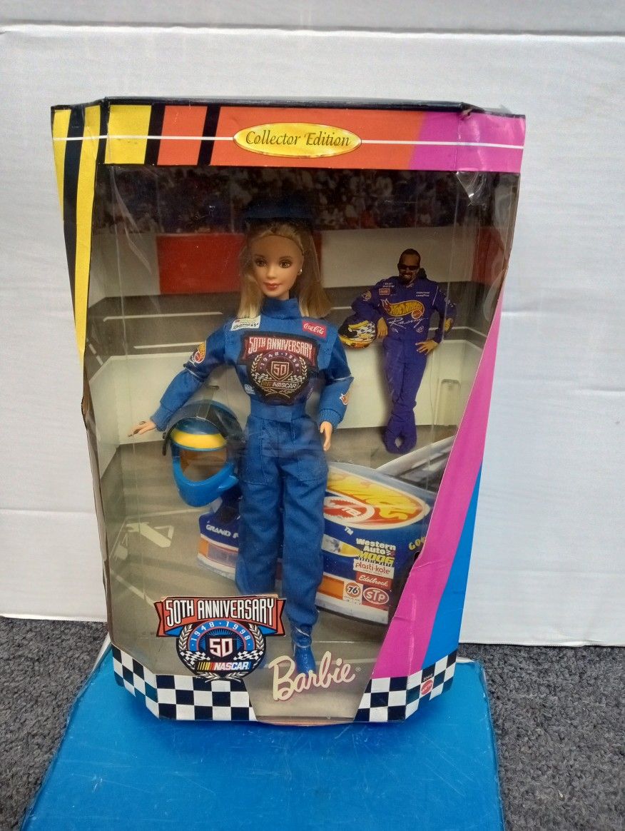 1998 50th Avenue Rosary NASCAR Barbie Mattel 20442