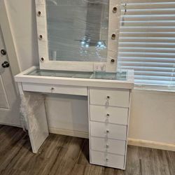 Vanity’s For Sell 