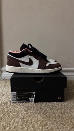 Nike Jordan 1 Low Mocha (4y)