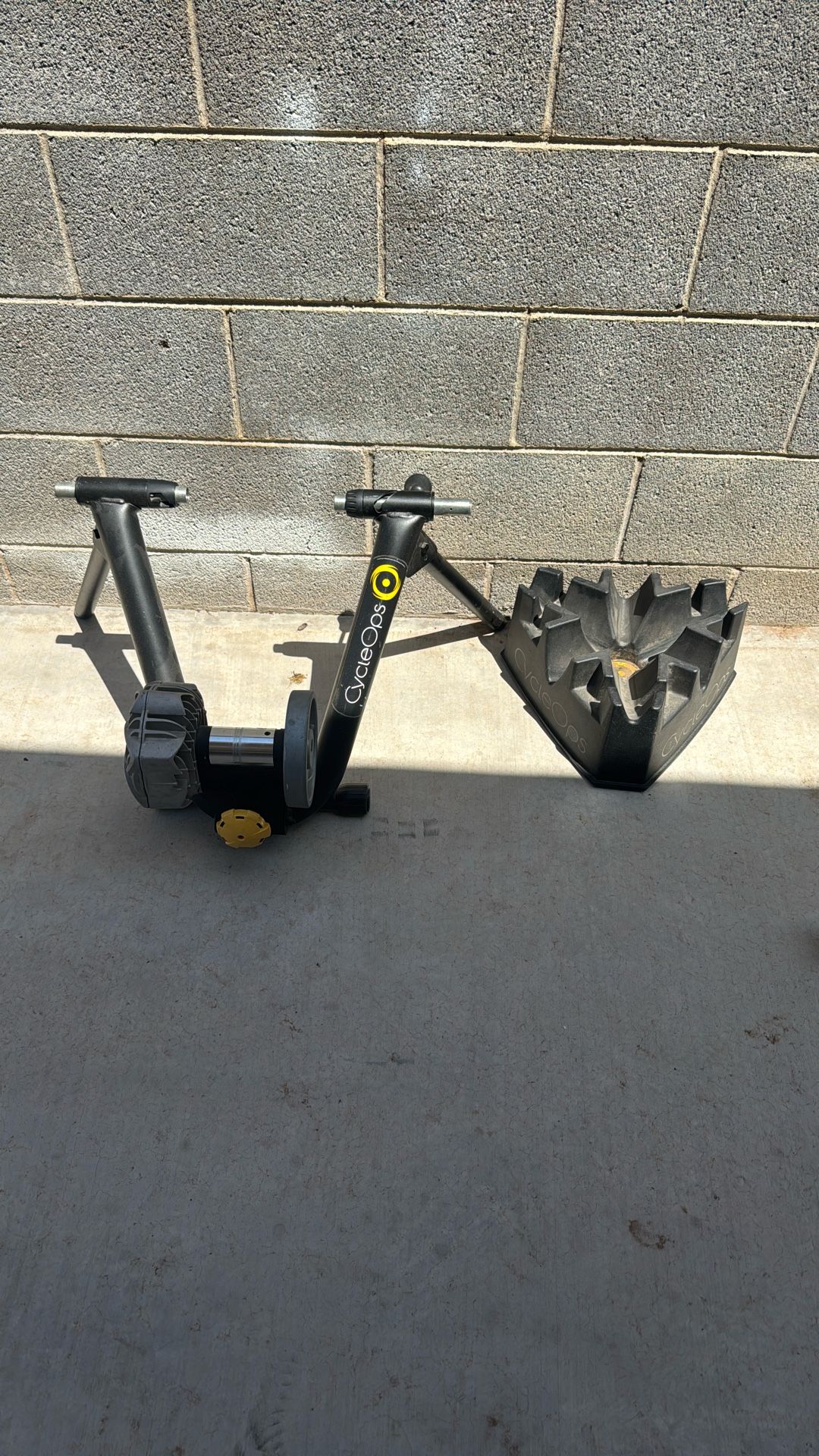 Cycle Ops Bicycle Trainer