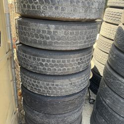 295 75 22.5