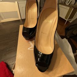 Christian Louboutin 