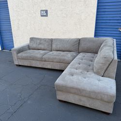 FREE LOCAL DELIVERY 🛻 Miles Fabric Sectional with Ottoman – Cleaned & Sanitized