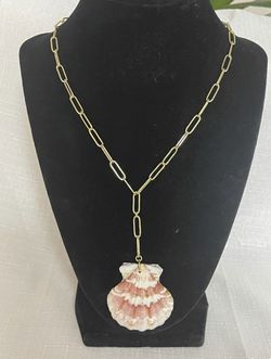 Shell Necklace