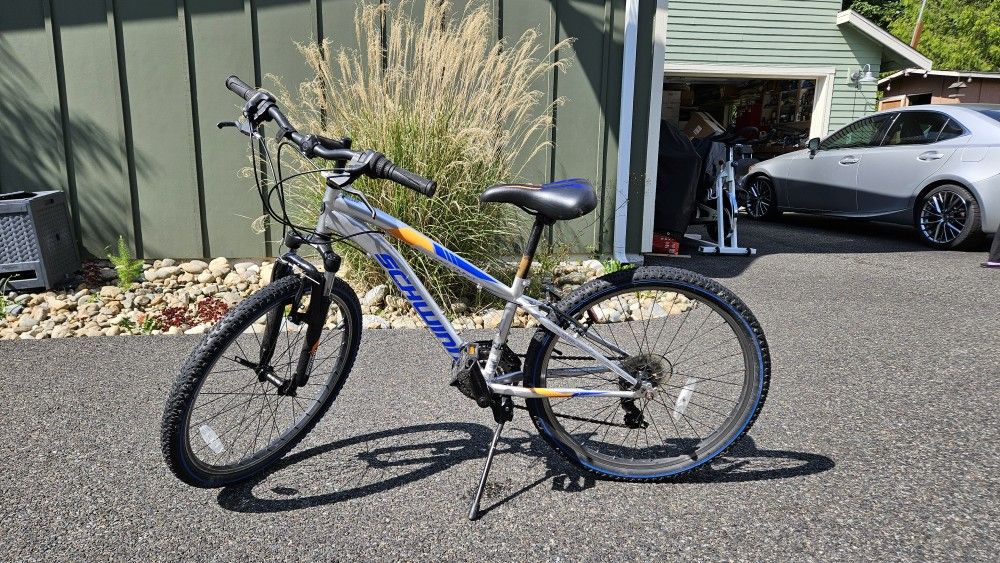 24" Wheel Bike
