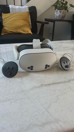 Meta Quest 3 vr Headset with Controllers