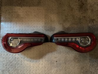 2017+ Toyota 86 OEM Tail lights