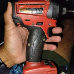 MILWAUKEE M18 IMPACT DRIVER  3 SPEED MODE 