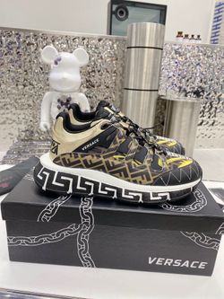 Versace Men’s Sneaker With Box 2026 New