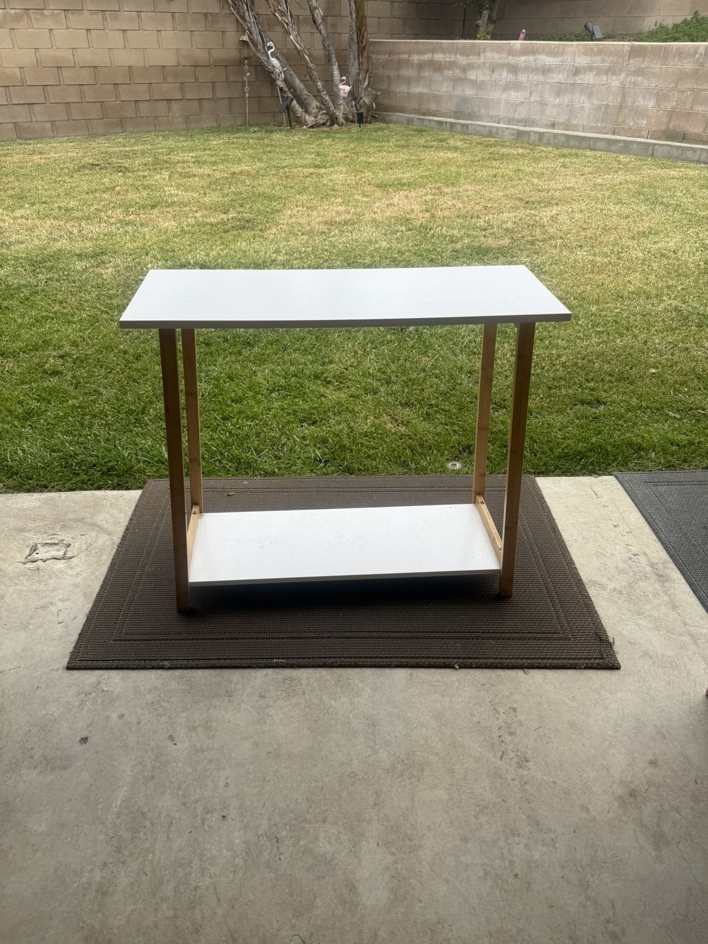 Accent Table